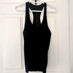 Lululemon tank top size 8